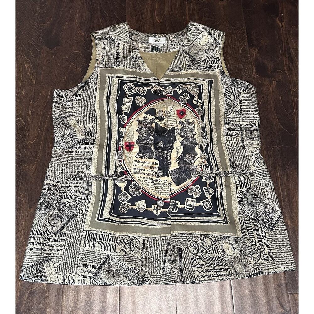 Silks Sz 1X 100% Silk Old German Royal King‎ Newspaper Print Vest Jacket Funky